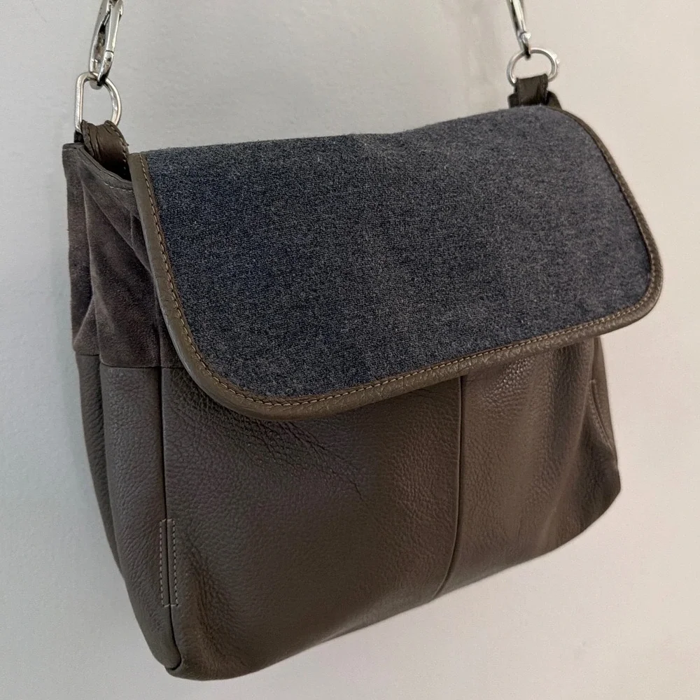 Fabiana Filippi Taupe Brown Pebbled Leather‎ Grey Wool Flap Crossbody Bag Italy